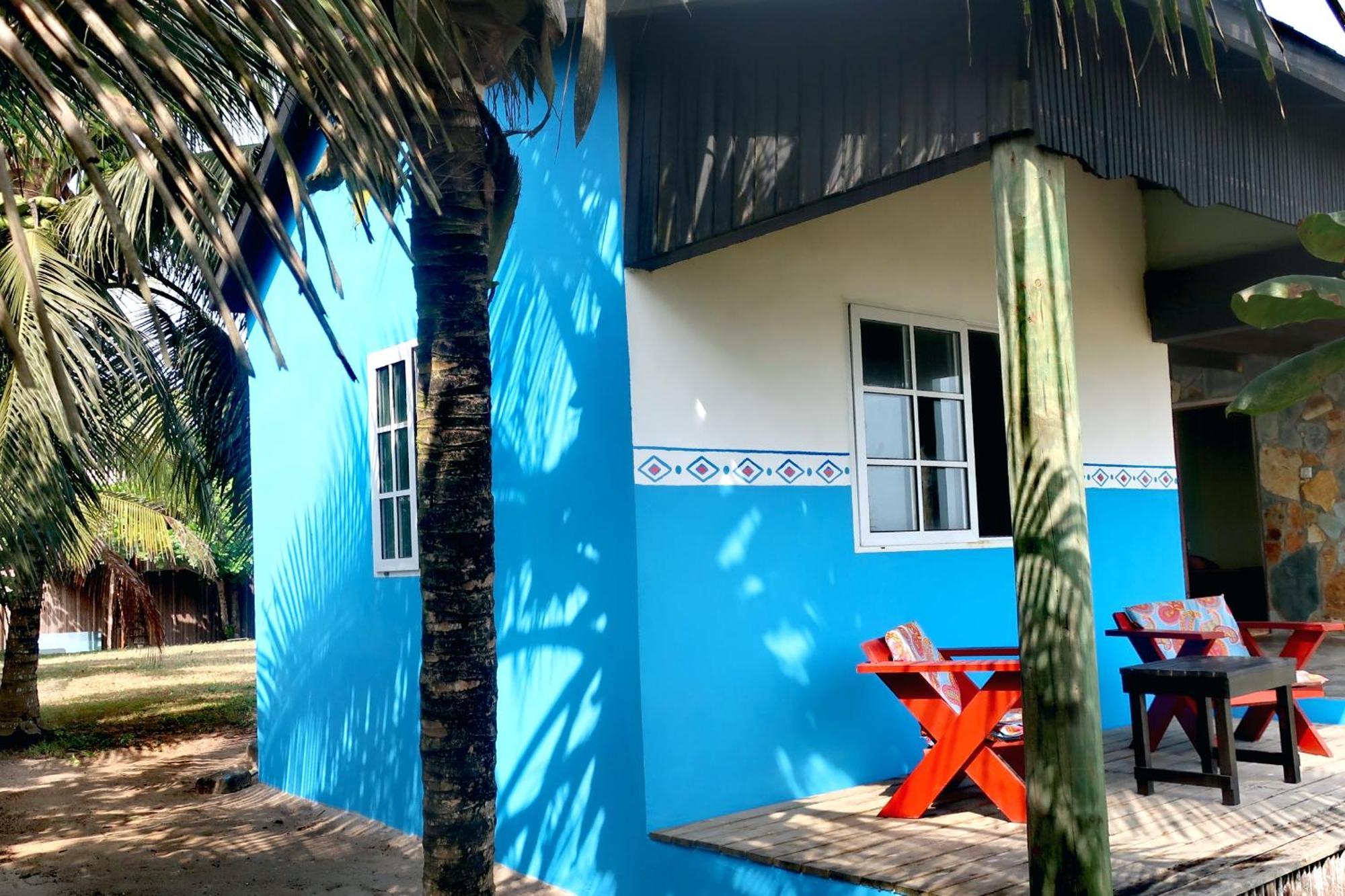 Afro Beach Eco Resort Butre Phòng bức ảnh